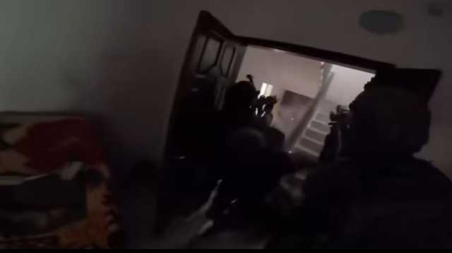 مشاهد توثق لحظة انقضاض مقاتلين فلسطينيين على جنود الاحتلال في غزة (شاهد)