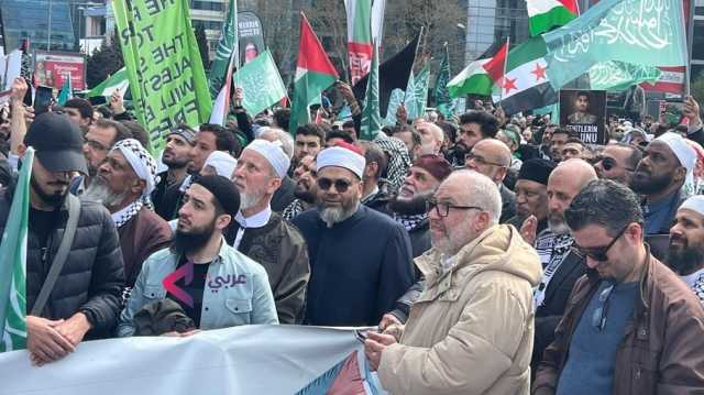 داعية مصري يدعو المصريين لـتحرير معبر رفح ويوجه رسالة إلى سوريا والأردن (شاهد)