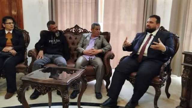 ناشطة من السويداء توجه انتقادات لاذعة خلال لقائها مع المحافظ.. وجدل واسع (شاهد)