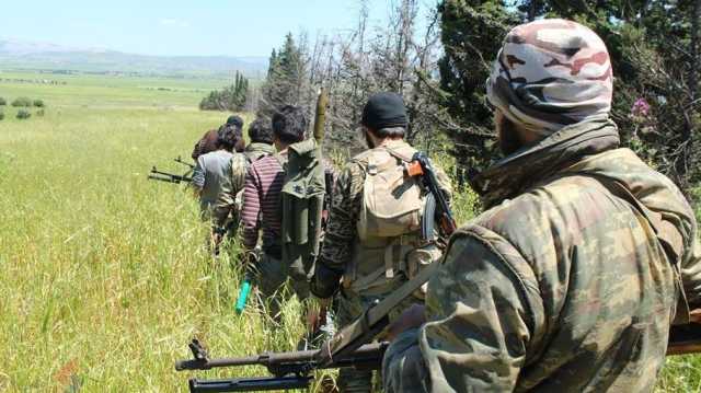 انقسام في الساحل السوري وتحول آلاف الجنود إلى قسد