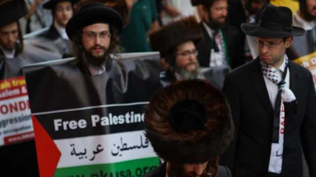 شخصيات يهودية تدعو لفرض عقوبات على الاحتلال بسبب جرائم الإبادة في غزة