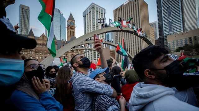 كنديون يطالبون حكومة بلادهم بوقف مبيعات الأسلحة للاحتلال