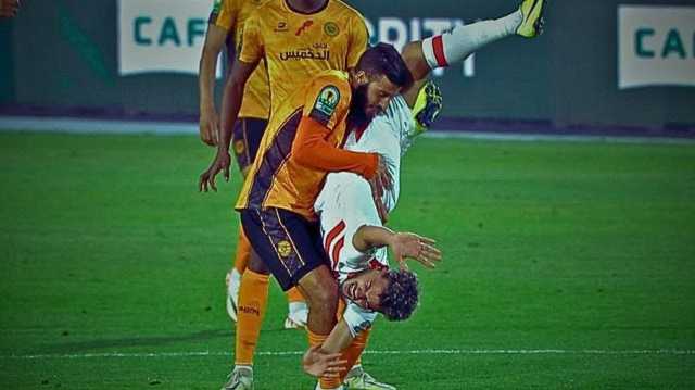الزمالك يتفاعل مع موقف لاعب بركان المغربي مع لاعبه دونغا