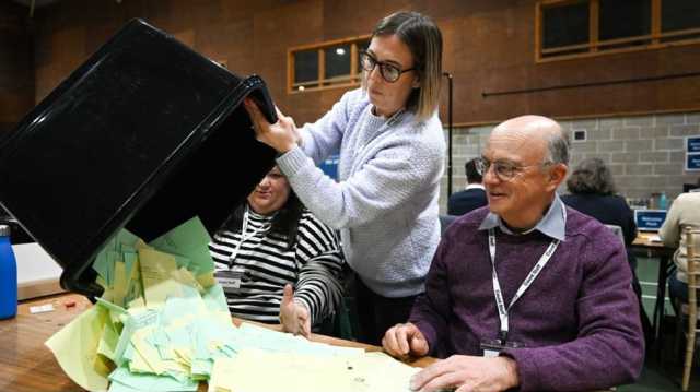 العمال البريطاني يدعو لانتخابات تشريعية بعد فوزه بعشرات المقاعد بالانتخابات المحلية