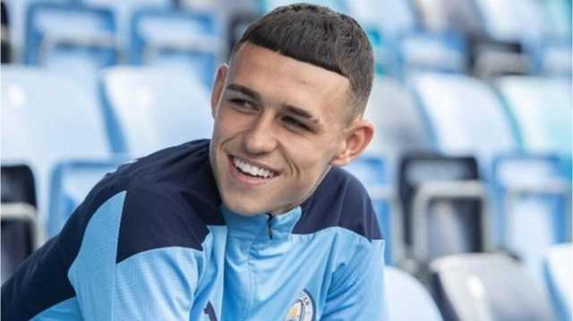 نجم السيتي فودين يتوج بجائزة أفضل لاعب بإنجلترا