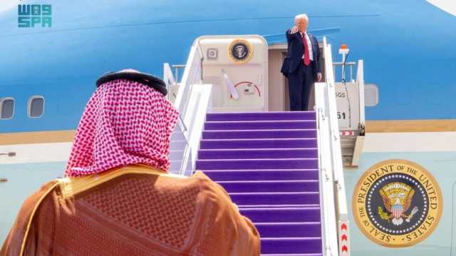 إغناطيوس: هكذا يغير ترامب سياساته حسب الظروف