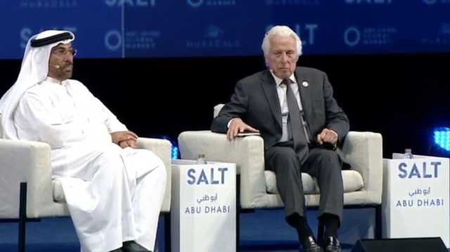ماذا تعرف عن رجل الإمارات في الغرب؟.. من مانشستر إلى الذكاء الاصطناعي