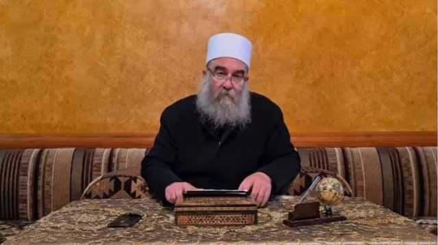 شيخ درزي يطالب بتدخل دولي في سوريا.. ولا يرى في إسرائيل عدوا
