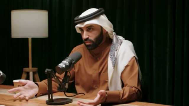 حسابات سعودية تشن هجوما لاذعا على الأكاديمي القطري نايف بن نهار.. لماذا؟