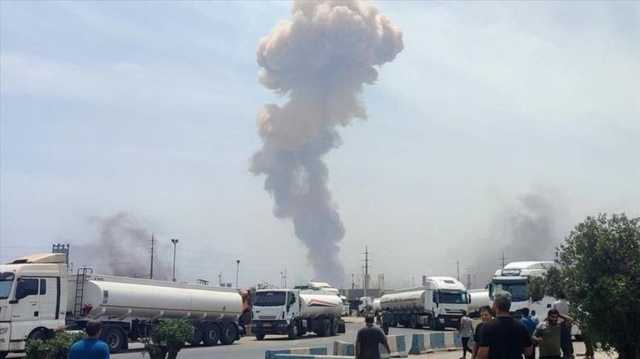 مسؤول إيراني يكشف عن حجم الخسائر جراء انفجار ميناء الشهيد رجائي