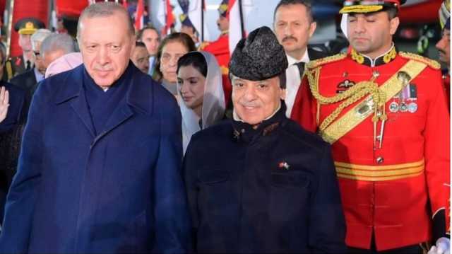 شهباز شريف يشكر أردوغان لدعمه باكستان بعد التصعيد الهندي