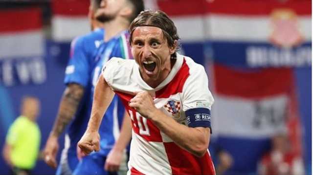 مودريتش يدخل تاريخ كأس أمم أوروبا من أوسع أبوابه (شاهد)