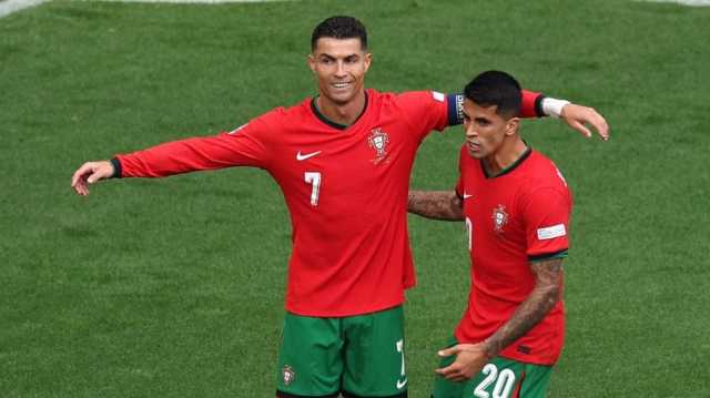 البرتغال تقسو على تركيا وتبلغ ثمن نهائي اليورو