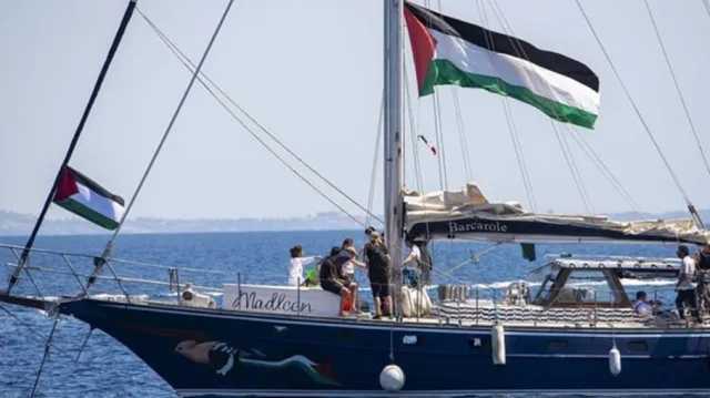 أحد ناشطي مادلين يبدأ إضرابا عن الطعام.. هذه ظروف الاعتقال