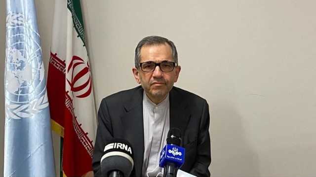طهران تضع شرطا قبل العودة إلى طاولة المفاوضات مع واشنطن