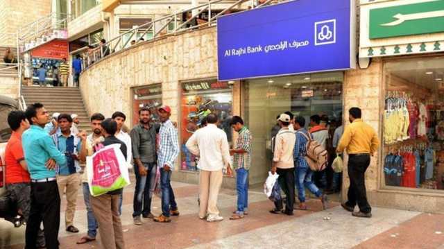 تأخر رواتب مئات العمال الوافدين في السعودية.. ثمانية أشهر دون أجر