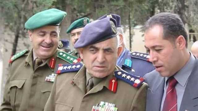 فرنسا تطلب من لبنان توقيف ثلاثة من كبار ضباط الأسد بتهم ارتكاب جرائم حرب