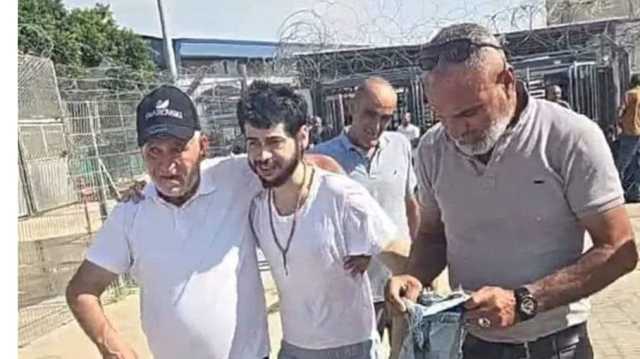 الاحتلال يفرج عن 16 فلسطينيا اعتقلتهم من غزة.. بينهم فتى ومسنة