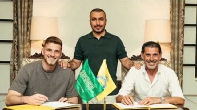 النصر السعودي يتعاقد مع حارس المنتخب البرازيلي (شاهد)