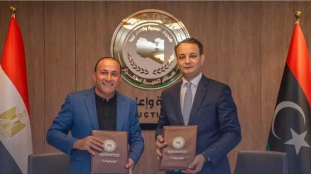 العرجاني يوقع اتفاقيات مع نجل حفتر.. استثمار أم تعاون أمني؟