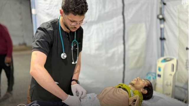 استشهاد شاب متأثرا بإصابته بسوء تغذية حاد.. مجاعة متواصلة في غزة (شاهد)