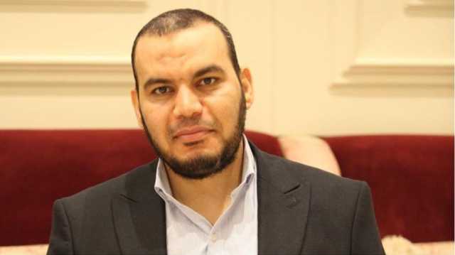 دعوات للتظاهر بمطار إسطنبول لوقف ترحيل المعارض المصري محمد عبد الحفيظ إلى خارج تركيا