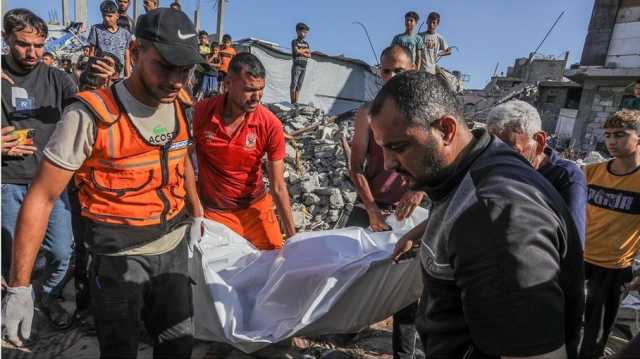 عشرات الشهداء بمجازر في القطاع.. عدد كبير من الأطفال قرب نقطة طبية
