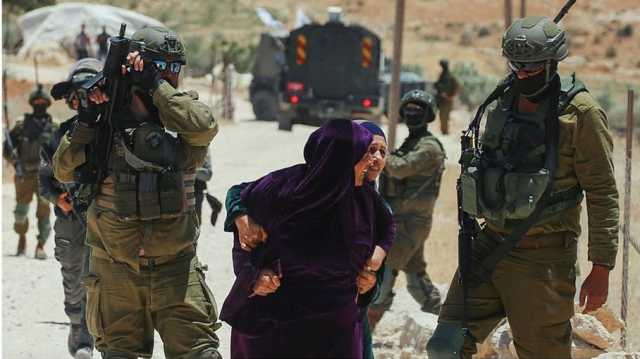 المستوطنون يعربدون بالضفة الغربية.. والاحتلال يهدم منازل الفلسطينيين (شاهد)