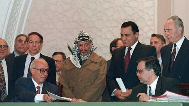 حاخام إسرائيلي يشيد باتفاق أوسلو مع السلطة.. فعل خيرا للاستيطان