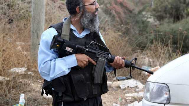 إرهاب المستوطنين ضد الفلسطينيين في تصاعد.. تهجير متواصل وسرقة مصادر المياه