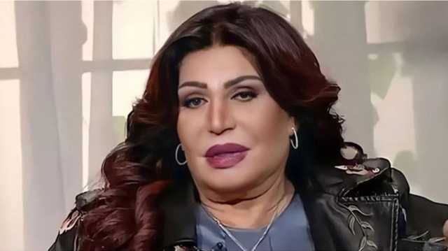 نجوى فؤاد تشن هجوما لاذعا على راقصات الساحل الشمالي بمصر.. احتشموا