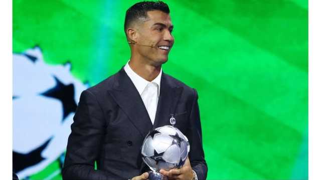 رقم قياسي بدوري الأبطال يمنح رونالد ائزة خاصة من يويفا