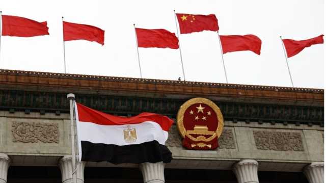 مصر توقع عقدا بقيمة مليار دولار مع الصين لإنشاء مصنع لإطارات السيارات