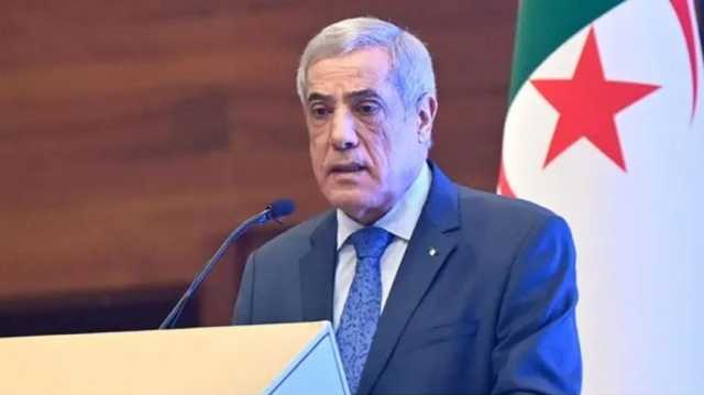 الرئيس الجزائري يزيح الوزير الأول نذير العرباوي ويعين سيفي غريب بالنيابة