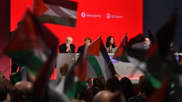 صندي تايمز: التمرد يتوسع داخل حزب العمال بسبب موقف زعيمه من غزة