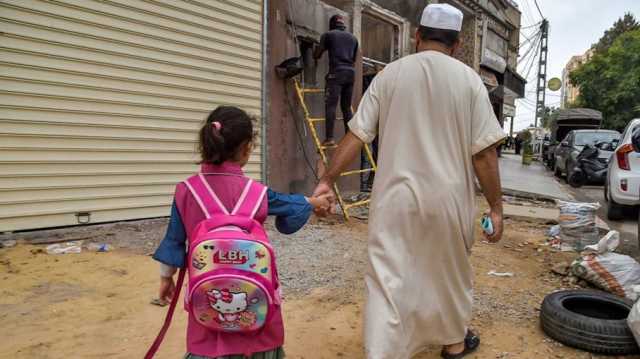 AP: الجزائر توسع نطاق تعليم اللغة الإنجليزية مع انحسار نفوذ فرنسا