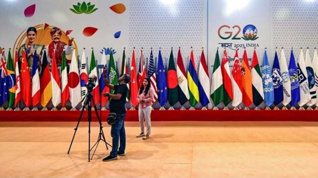 زعماء العالم يبدؤون بالوصول إلى الهند لحضور قمة العشرين (شاهد)
