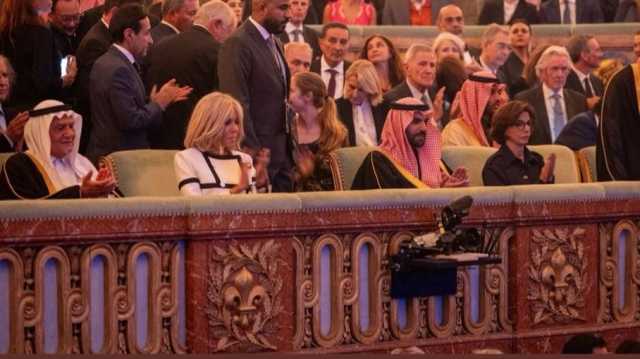 تركي الفيصل يرقص في باريس على أنغام أغنية سعودية (شاهد)