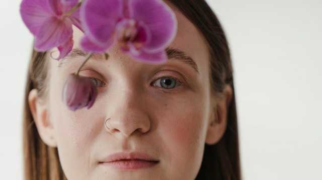 ابتكار طبي يحيي الأمل.. شريحة إلكترونية جديدة تعيد البصر للمكفوفين