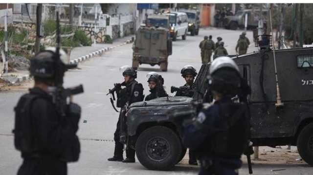 الاحتلال الإسرائيلي يحاكم شخصين زعم تمكنهما من تهريب أسلحة عبر الأردن