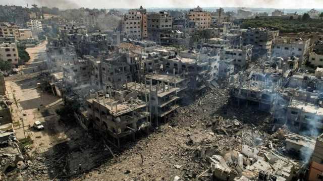 اللحظات الأولى لقصف طائرات الاحتلال قافلة نازحين من غزة (شاهد)