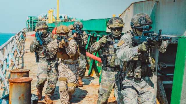 الجيش السعودي يعترض صاروخا للحوثي أطلق باتجاه إسرائيل.. ويرفع حالة التأهب القصوى