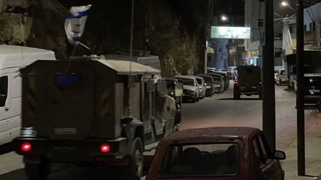 إصابة فلسطيني برصاص الاحتلال ومداهمات عنيفة في الضفة (شاهد)