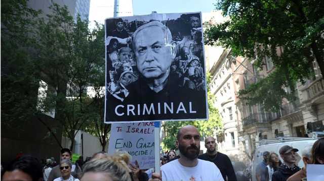 نتنياهو يطيح بكل شركائه في الفشل بـ7 أكتوبر للبقاء في الحكم.. تعرف عليهم