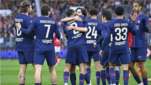 المغربي حكيمي يتألق بثنائية ويقود سان جيرمان لفوز ثمين في الدوري الفرنسي