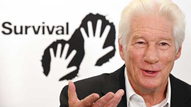 ريتشارد جير: العالم سقط في منطقة الغباء.. هل نصدق ترامب ونتنياهو؟