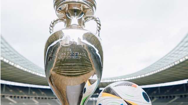 الاتحاد الأوروبي يكشف عن الكرة الرسمية لبطولة يورو 2024 (شاهد)