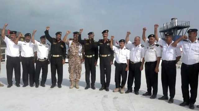 الحوثيون يهددون باستهداف إسرائيل وحلفائها في مضيق باب المندب (شاهد)