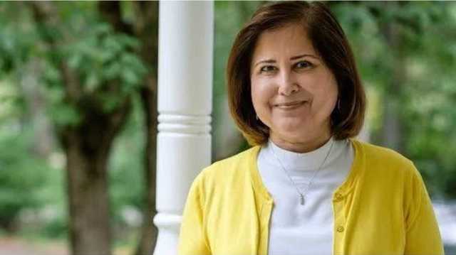 غزالة هاشمي أول امرأة مسلمة تتولى منصب نائبة حاكم فرجينيا