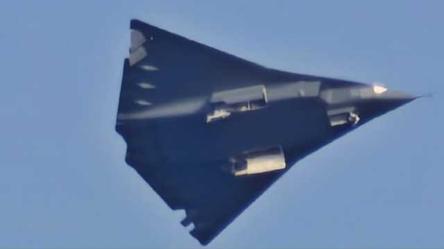 طائرة صينية جديدة بلا ذيل تثير اهتمام محللين عسكريين